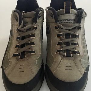 Skechers Shape Ups Walking Shoes/Sneaker Men’s 8.5 #50875 Green/Beige